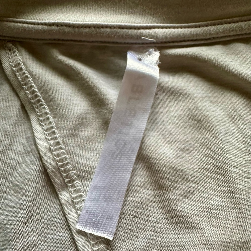 Fabletics Open Back Tank - Picture 2 of 5